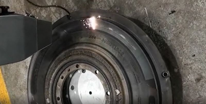 Машина за лазерно почистване на Riselaser Riselaser laser cleaning machine